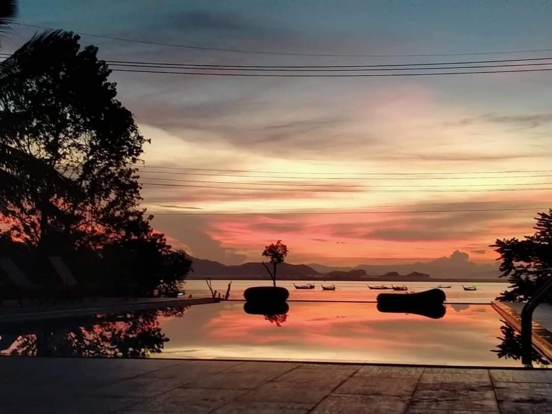 Kohmook The Sun Great Resort Ko Mook Exteriér fotografie
